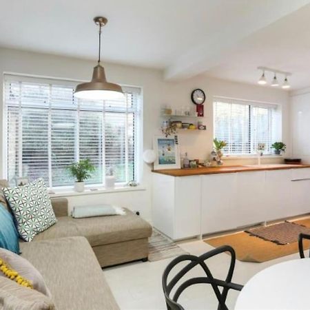Chetwynd Paradise Apartment London Exterior photo